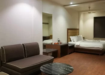 Spacious family room accommodation at Chattarpur Farms in Nagpur