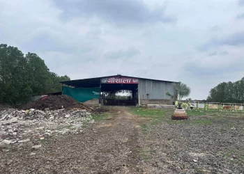 Property grounds and outdoor area at Chattarpur Farms in Nagpur